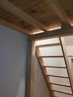 Pose et ajustage de l’échelle de meunier